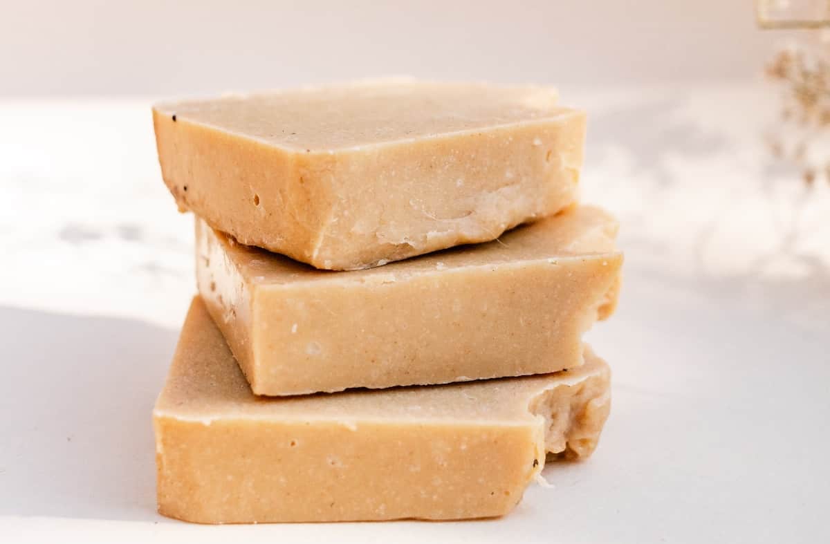 How to Melt White Chocolate Stove and Microwave Methods Whitakers