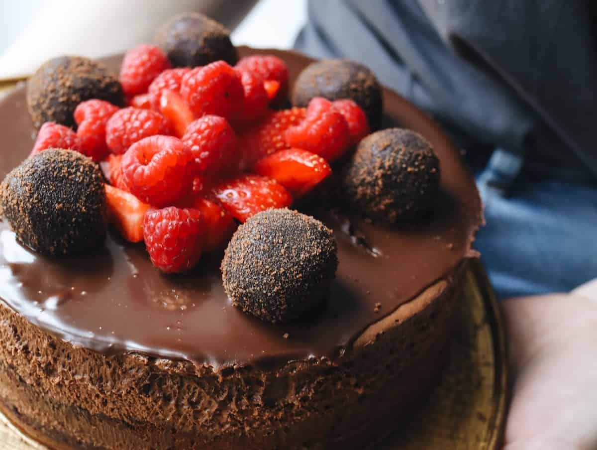 What Fruit Goes With Chocolate