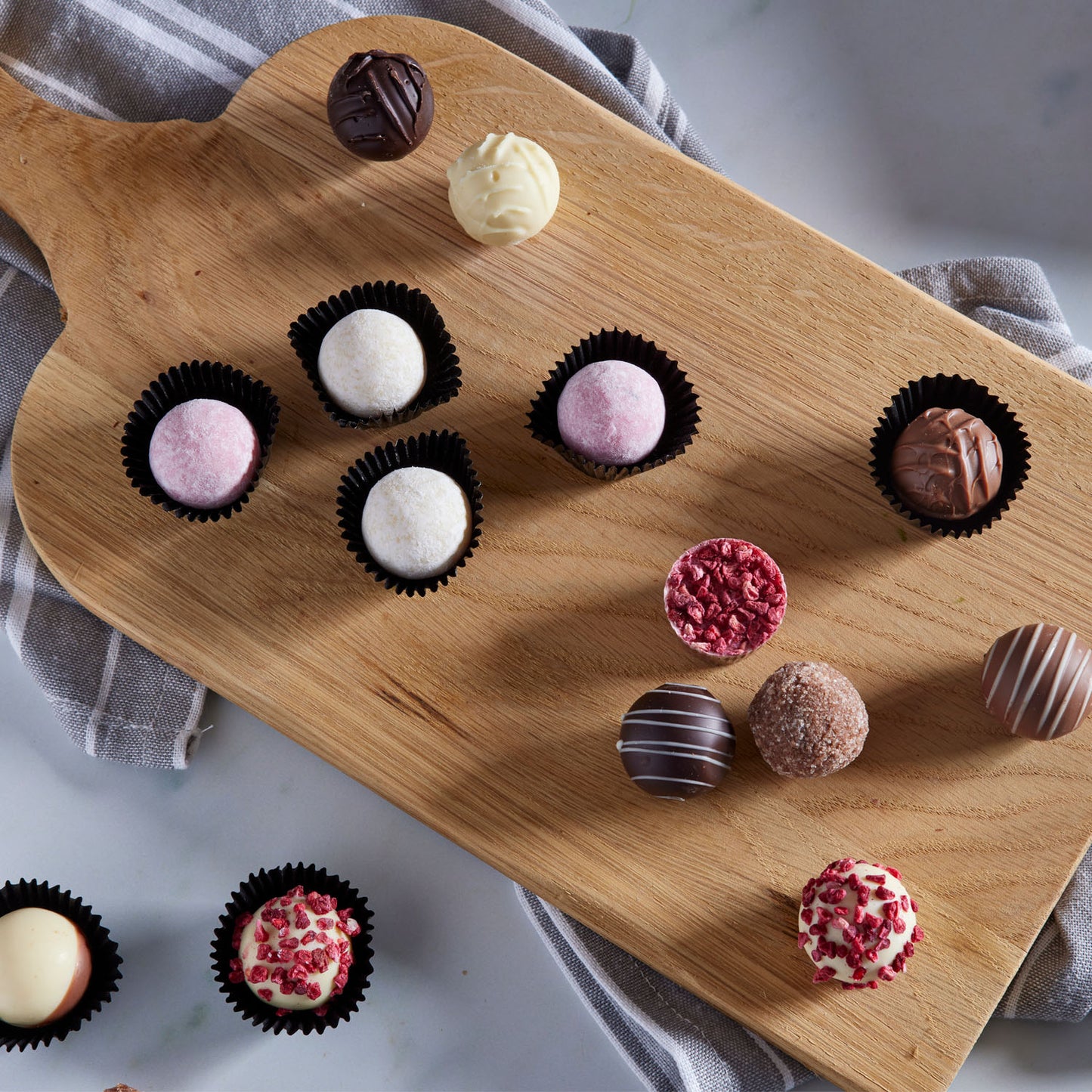 Milk chocolate Salted Caramel Truffles with a gooey centre, packed in a convenient 1kg resealable tub.
